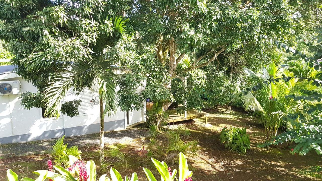 بيتي-بور Habitation Villa Les Cassias المظهر الخارجي الصورة